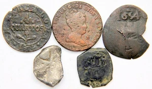 E404 ESPAÑA/CASTILLA-CATALUÑA LOTE 5 MONEDAS 1500's-1800's inc MACUQUINA PLATA - Picture 1 of 2