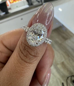 4.50 Ct Oval-Cut EF/VS1 Lab Grown Diamond Halo Engagement Ring 14K White Gold - Picture 1 of 6
