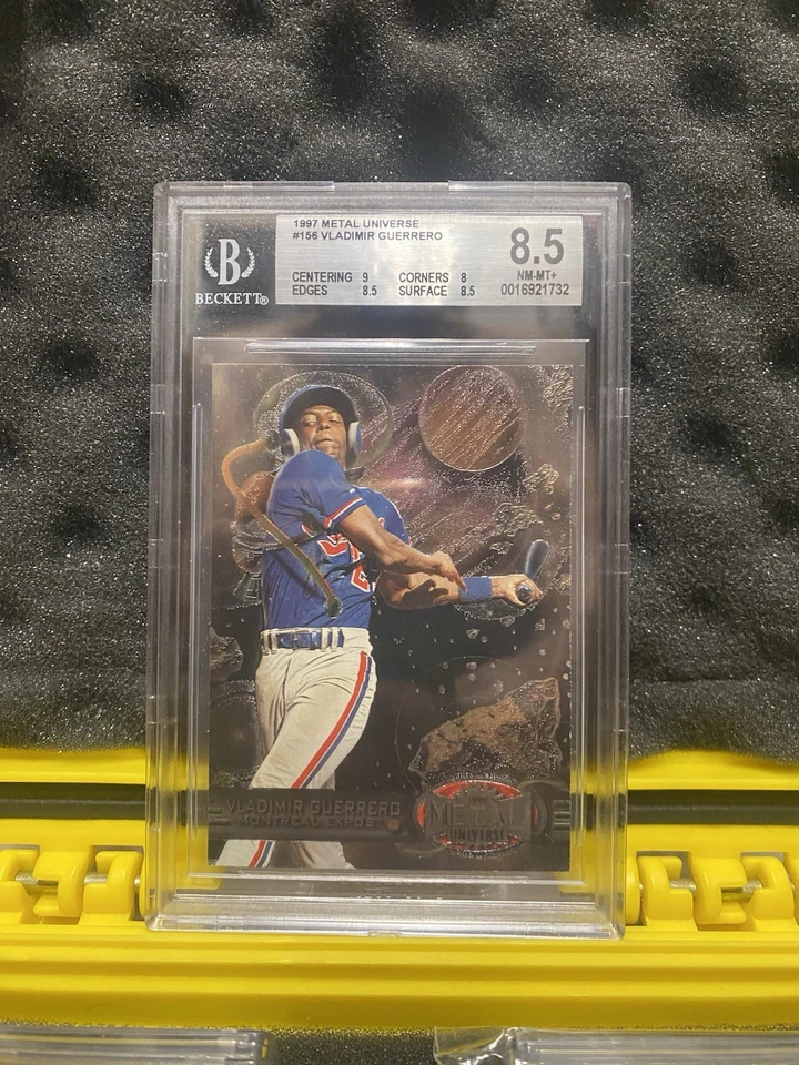 1997 Metal Universe Vladimir Guerrero #156 Beckett 8.5 - Image 1 of 1