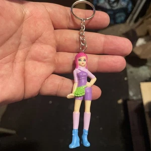 McDonalds 2018 Viacom rosa Haare Puppe Spielzeug Figur Mädchen Mini Schlüsselanhänger  - Bild 1 von 4