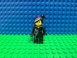 LEGO Wyldstyle Minifigure Lucy Movie 70819 71200 tlm099 CMF Lot Rare Retired HTF - Picture 1 of 5