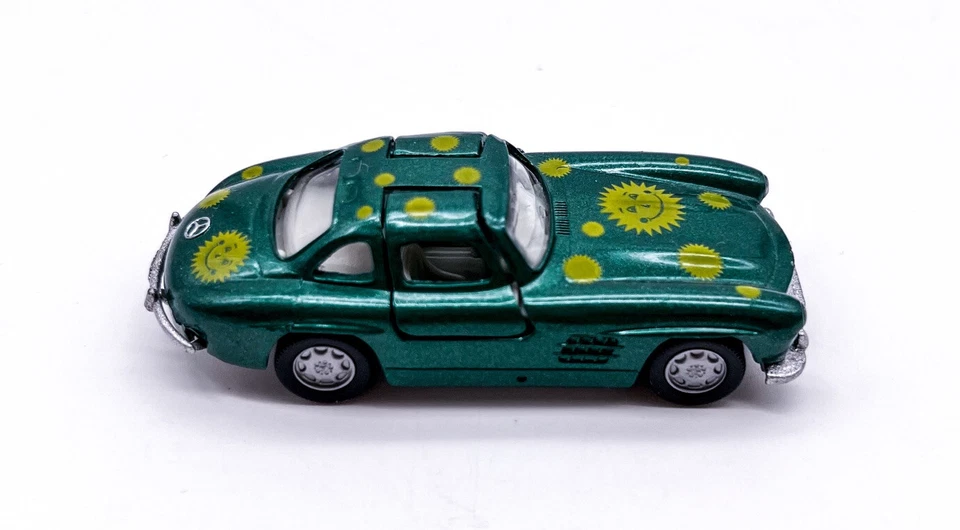 Siku Mercedes Benz Modellino 300 SL Nr. 1073 Con Porte A Falco | Verde - Immagine 1 di 4