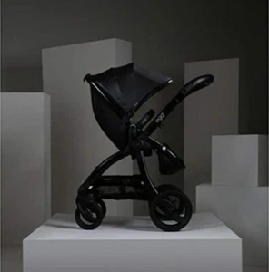 Egg stroller Jurassic black - Picture 1 of 8