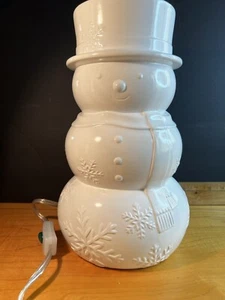 Yankee Candle Snowman Christmas Wax Warmer 12" Tall Electric Tart Melt Retired - Picture 1 of 19