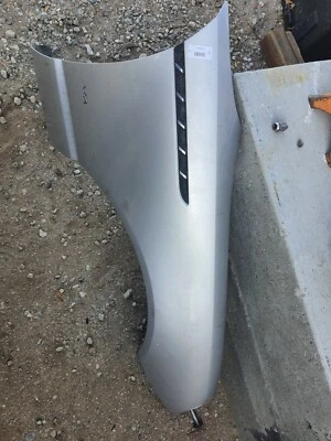 Ford Thunderbird 2003 03 guardabarros lateral del pasajero color gris Foto 1 de 2