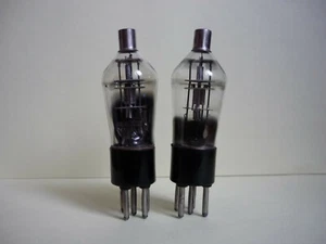 2 Stück. AB1 Telefunken Doppeldiodendetektorröhre ~ A4DD, DD465, TAB1, WE31, 4A13 - Bild 1 von 3