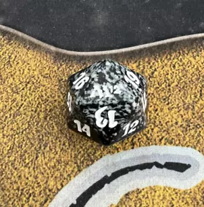 Magic The Gathering Core Set 2012 M12 Spindown Life Counter Die - Negro/Blanco - Imagen 1 de 1