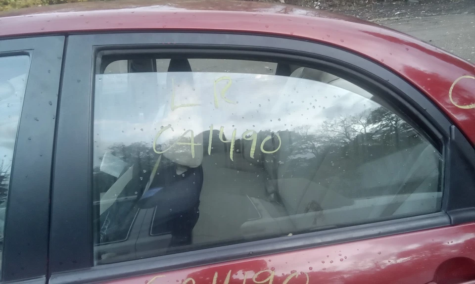 Rear Door Glass/window KIA SPECTRA SEDAN Left 04 05 06 07 08 09 — 第 1/1 张图片