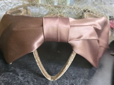 VINTAGE 1950 VALERIE MODES MINK FUR HAT FASCINATOR BURGUNDY SATIN BOW & NETTING - Image 1 of 4