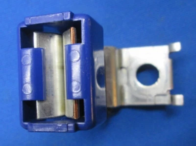 Square D 100 Or 200 Amp Meter Socket Parts Replacement Meter Lug - Image 1 of 4