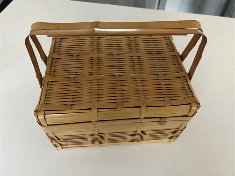 Occupied Japan  10x 8 inch rectangle woven bamboo picnic basket metal hinged lid Cover