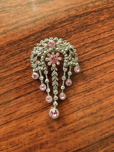 1928 rosa facettiert Kristall Strass viktorianischer Stil silberfarbene Brosche hergestellt in den USA - Bild 1 von 3
