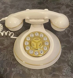 Retro Fashion Phone Radio Shack Heritage Hill Telephone Ivory White/Gold- Tested - Imagen 1 de 7