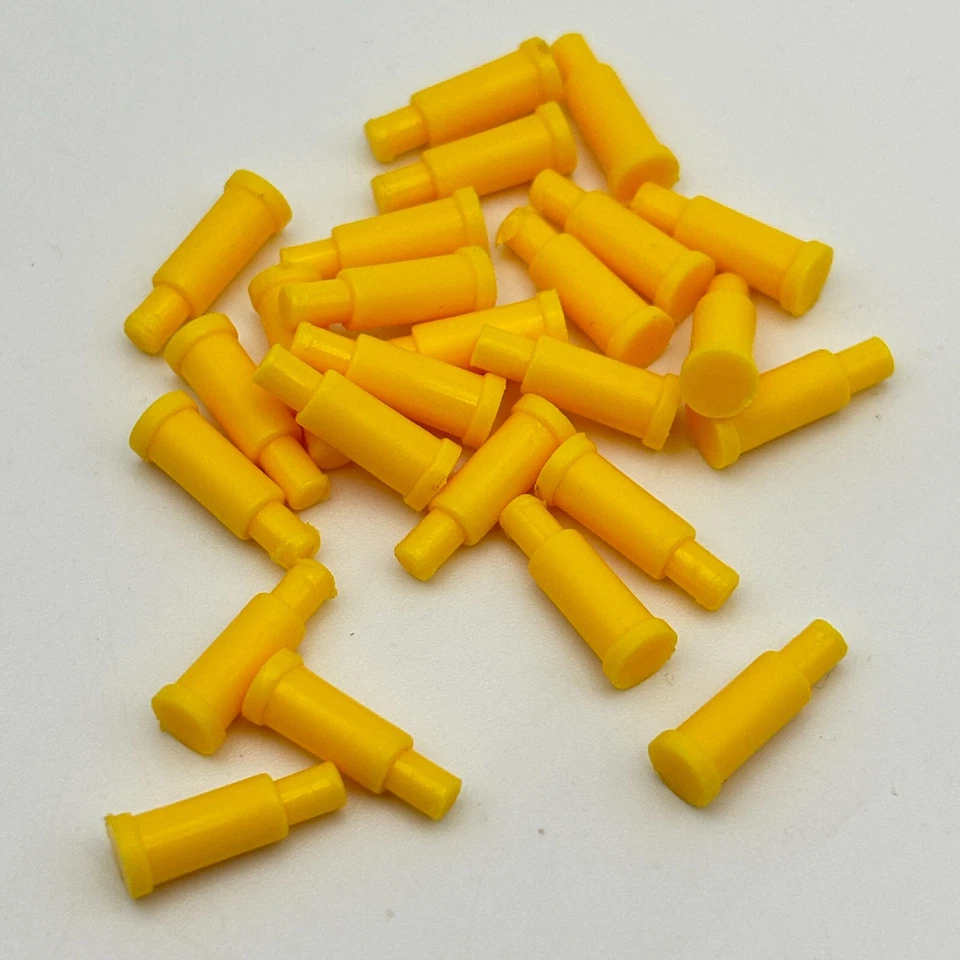 25 clavijas de plástico amarillo Travel Battleship 1986 piezas de repuesto piezas Foto 1 de 1