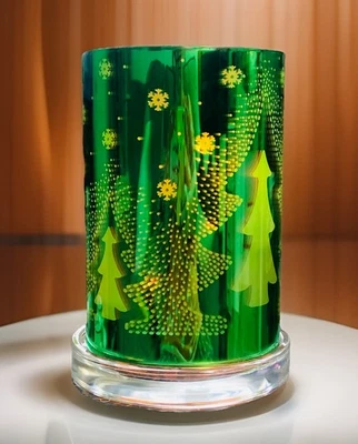 Partylite Illusions Árbol de Navidad Huracán Luz de Té 3 Velas Soporte Verde Foto 1 de 4