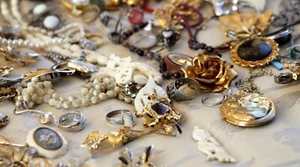 Vintage Necklace Rhinestone Modern Mix Multiple Styles Available Choose From - Picture 1 of 102