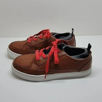 Cat & Jack Brown Faux Leather Lace Casual Shoes Kids 5 - Image 1 of 4