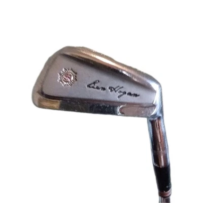 Square Two Light & Easy 6 Iron RH Ladies Graphite Good Grip  - Image 1 of 4