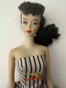 Vintage Barbie bambola coda di cavallo #3 bruna trucco originale, cotone vestito casual TM - Foto 1 di 24