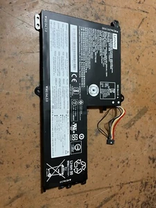 Lenovo IdeaPad 330S-15ARR 330S-15IKB 15AST Genuine L14L2P21 L14M2P21 Battery - Picture 1 of 1