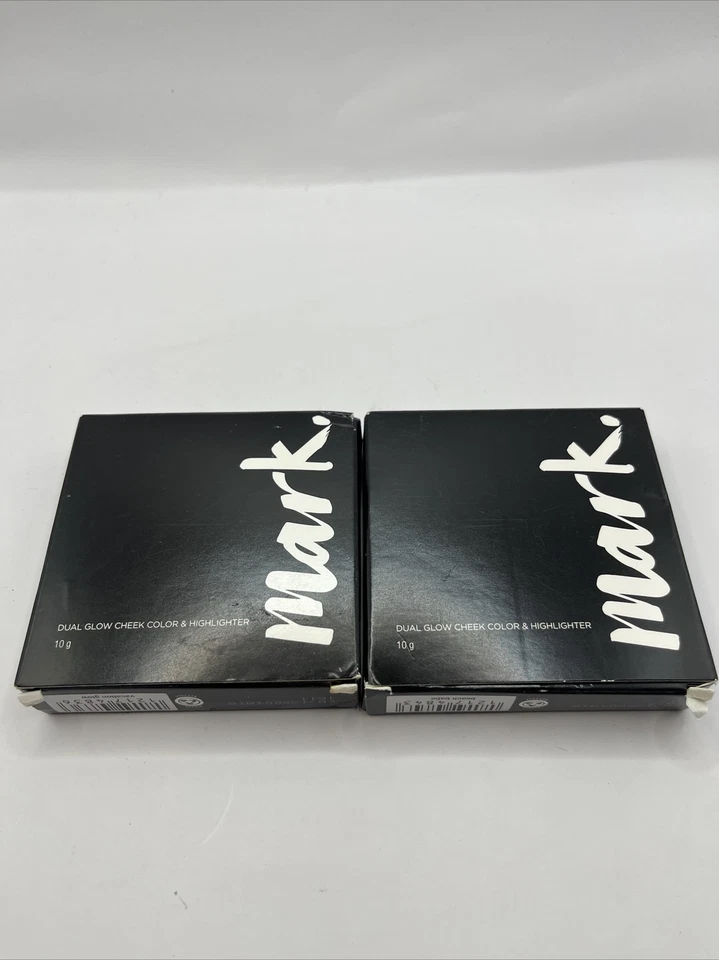 Lot Of 2 Bulk Lot Avon True color Eyeshadow Duo Black Star Retro Glamour New - Image 1 of 4