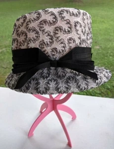 Hat by Famous Barr Fabric with Overlay Black & White VINTAGE! JUL21 - Picture 1 of 12