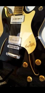 Hagstrom Viking iip Ultralux in black gold and cream - Picture 1 of 3