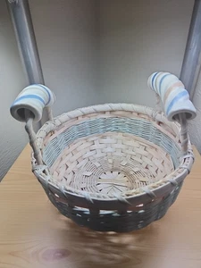 Runder weißer Weidenkorb Erdbeere mit Keramikgriffen Wohndeko - Bild 1 von 10