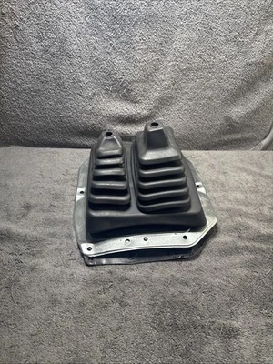 1986-1997 Nissan Pathfinder D21 Hardbody 4WD Dual Shift Shifter Boot GRAY - Image 1 of 4