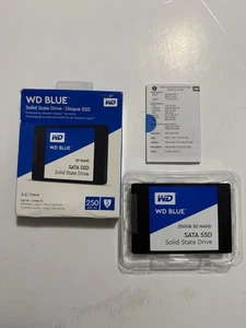 WD Blue 3D NAND SATA 6Gb/s 2.5" 250GB SSD WDS250G2B0A-00SM50 Solid State Drive - Picture 1 of 3