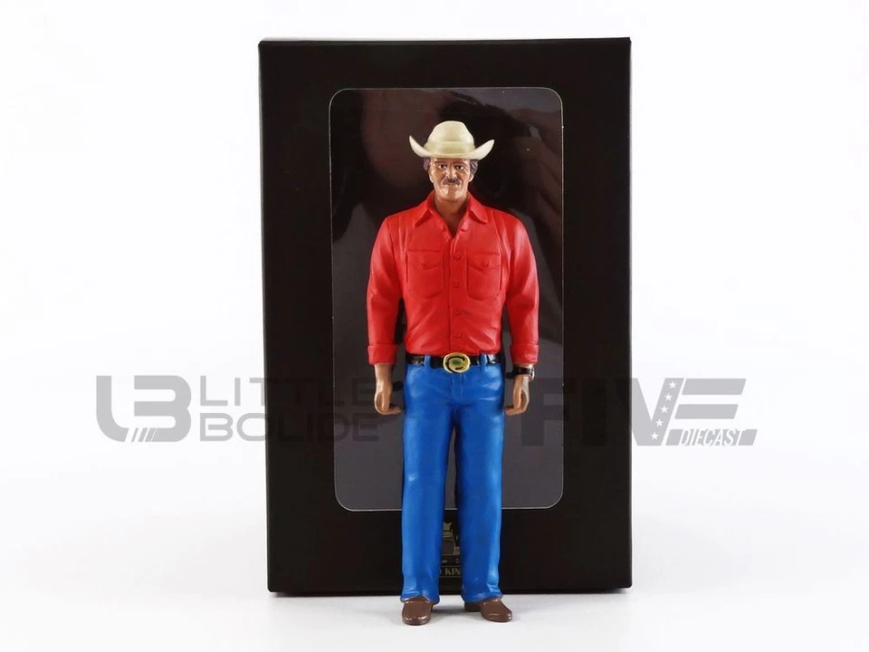 ROAD KINGS 1/18 - FIGURINES TRUCKER BANDIT - STANDING RK18A012 - Image 1 of 1