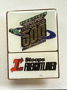 Spilla concessionario semirimorchio e semirimorchio Indianapolis 500 Indy Stoops Freightliner 1996 - Foto 1 di 3