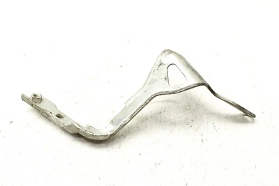 Поддерживающий кронштейн кронштейна промежуточного охладителя Subaru WRX STI 2015-2019 годов выпуска 15-19 - Изображение 1 из 4