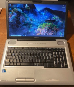 Toshiba Satellite Pro L550-17P Core i5 430M 2.26GHz - AZERTY - SSD - TOP!!! - Bild 1 von 4