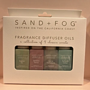 SAND + FOG Duft Diffuser Öl 4 Stück Frazier Tanne Beere Balsam Zeder Kaschmir - Bild 1 von 2