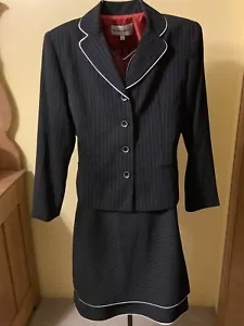 Vintage Danny & Nicole Womens Pinstripe Jacket & Skirt Suit 2 pc sz6 EUC - Picture 1 of 11