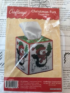 CHRISTMAS FUN TISSUE BOX COVER  - CRAFTWAYS PLASTIC CANVAS KIT  - Picture 1 of 2