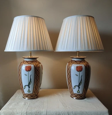 Paar große Vintage Keramik Urne Tischlampen Tulpen geometrisch Landhausstil  - Bild 1 von 4