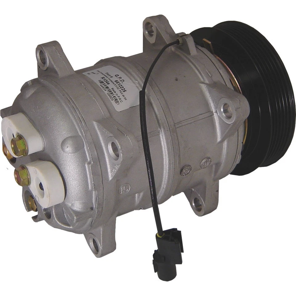 Mechanics Choice A/C Compressor for 2000-2004 Volvo S40, V40 (1.9L 4 Cylinder) - Image 1 of 1