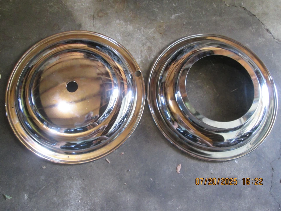 Cubiertas de rueda delantera cromadas Harley Knucklehead Panhead Flathead EL ULH Foto 1 de 4