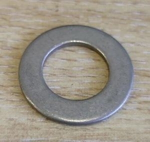 M16 Stainless Steel Standard Flat Washer. To fit metric screw/bolt. Pack of 5 X - Picture 1 of 1