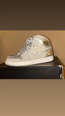 Air Jordan 1 Retro Plata Aniversario '09 PARA HOMBRES TALLA 9 (SKU:396009 001) Foto 1 de 4