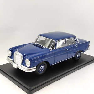 IXO 1:24 Benz 220 Alloy Car Model - Picture 1 of 17