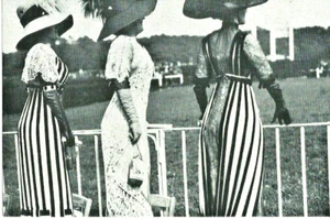 1911 Postcard - Jacques-Henri Lartigue Drag Racing Day at the Auteuil Races - Picture 1 of 2