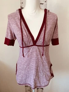 L.A. Blues Women's Short Sleeve Top Hoodie Red Size Small - Picture 1 of 4