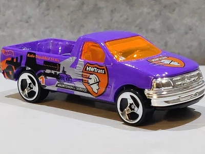 Camioneta Ford F150 1997-2004 púrpura Hot Wheels - suelta como nueva  Foto 1 de 4
