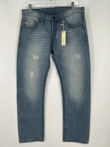 Jeans Diesel Larkee gamba dritta regular fit lavaggio medio effetto invecchiato taglia 32x32 - Foto 1 di 10
