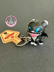 Portachiavi Epic Universe Universale Come Addestrare il Tuo Drago Freccette Luce Notturna - Foto 1 di 1