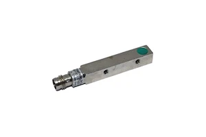 Baumer IFFM 08 P1501/01S35L Inductive proximity switch 10224048 - Picture 1 of 5