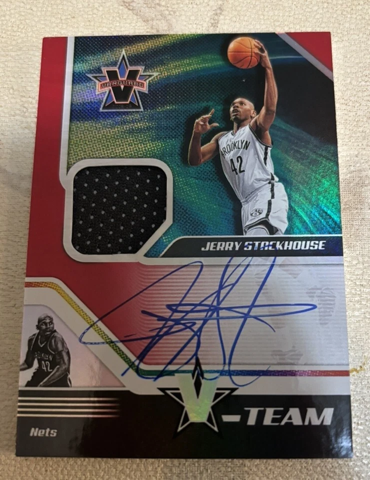2018-19 Panini Vanguard Chronicles #VT-JS Jerry Stackhouse Patch Auto - Imagem 1 de 1